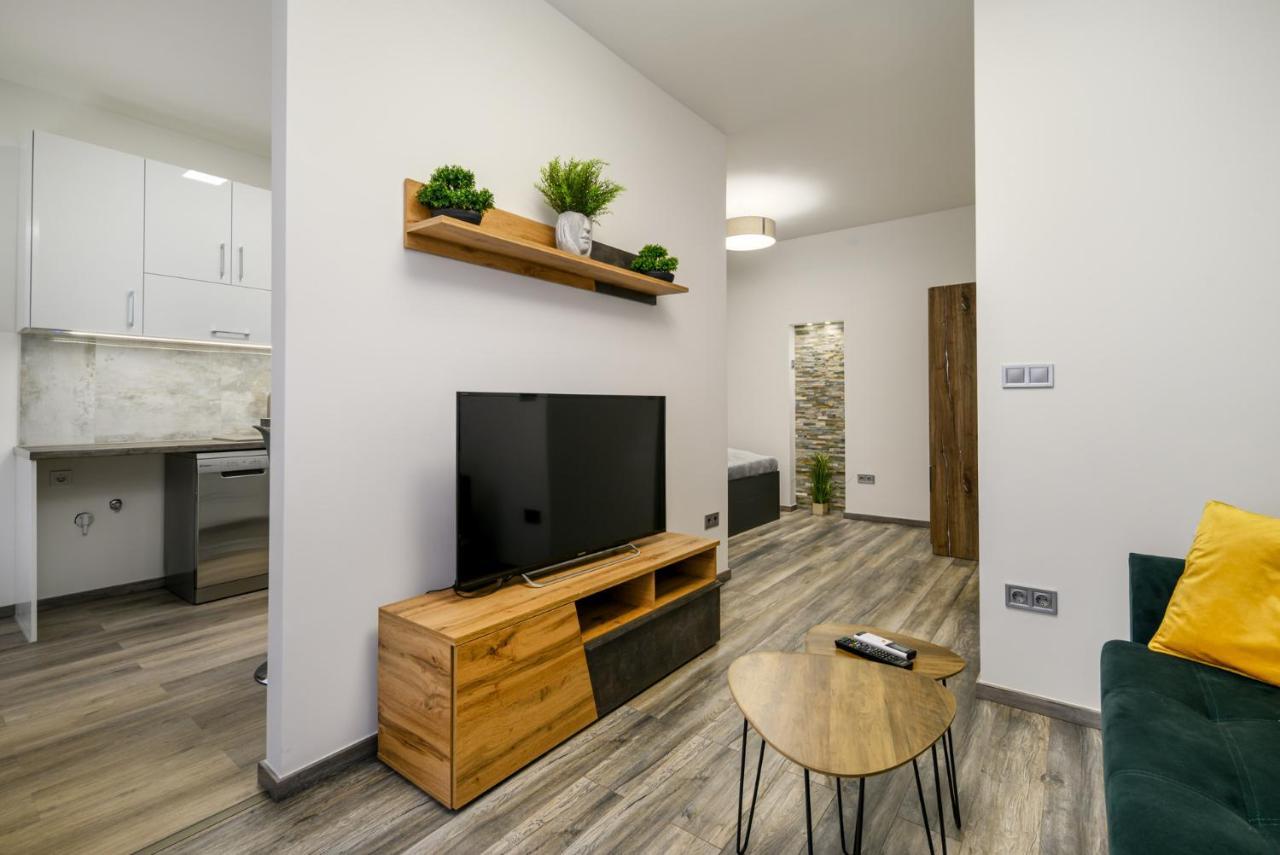 Golden Cage Premium Central Apartment Budapest Bagian luar foto